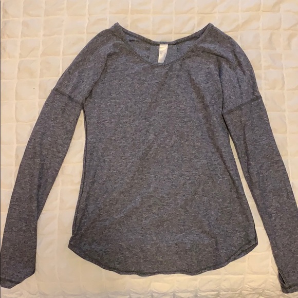 Long sleeve, grey ivivva shirt! - Picture 1 of 4